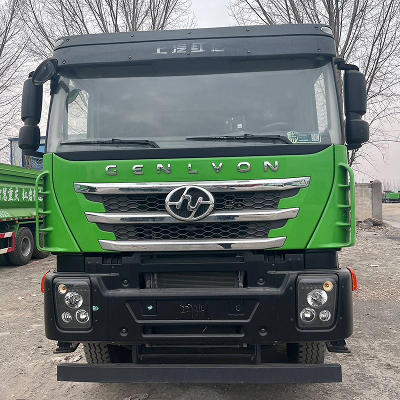 Nuevo camión volcado Shanghai Hongyan 6x4.